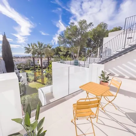 Pent-house On The Golden Mile * Marbella