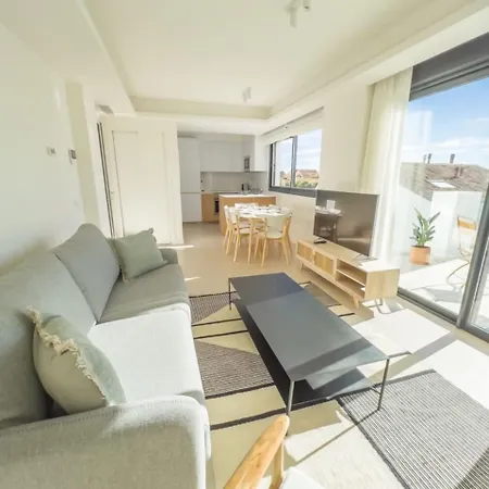 Pent-house On The Golden Mile Apartment