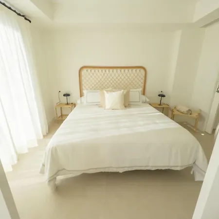 Pent-house On The Golden Mile Apartment *